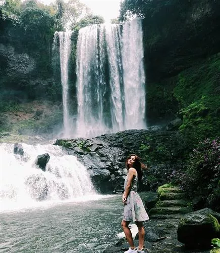 Dambri waterfall day trip